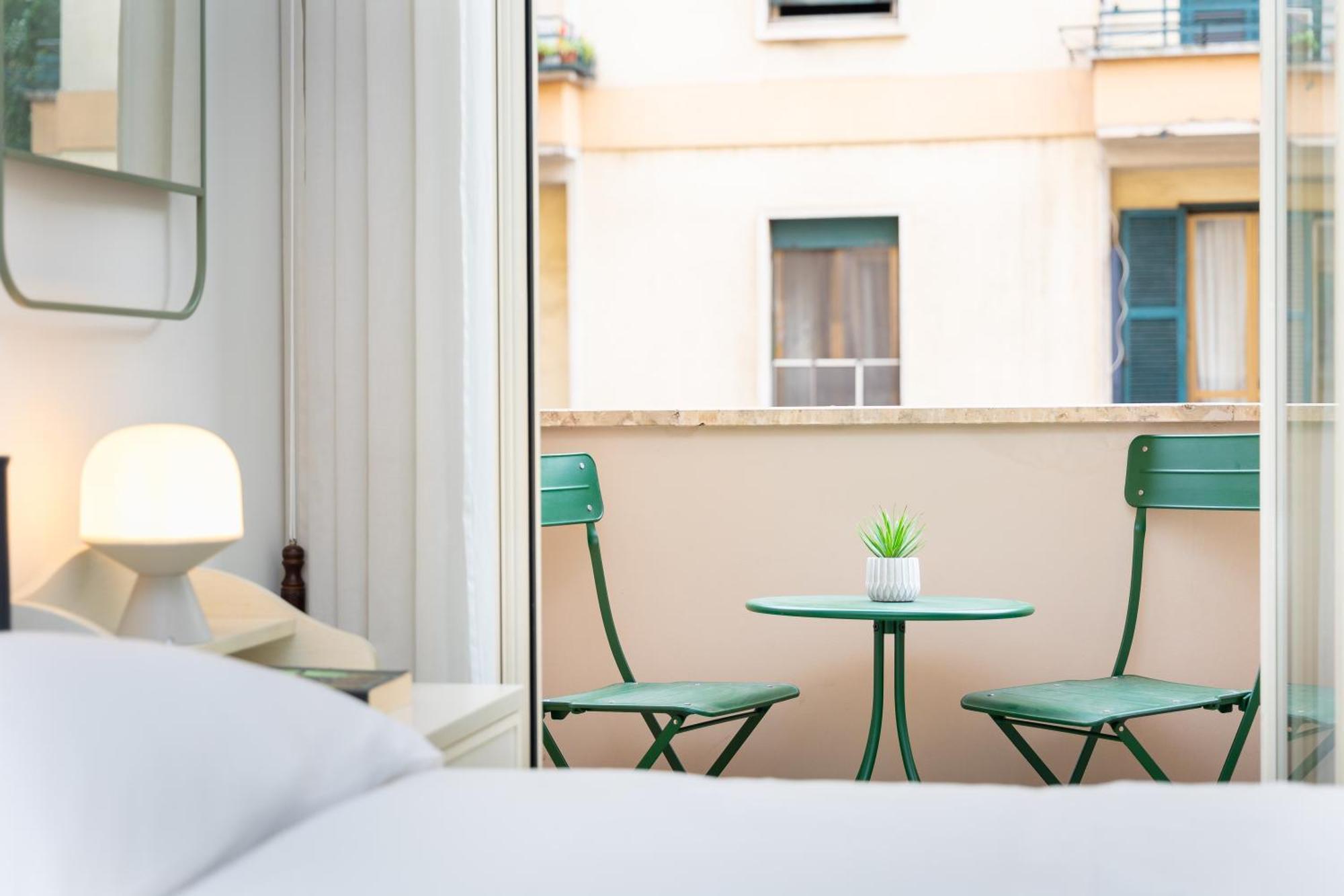 Clodia 5 By In * Roma